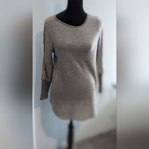 Soft Surroundings Gray Tan Tunic Sweater eyelet crochet sleeve size small